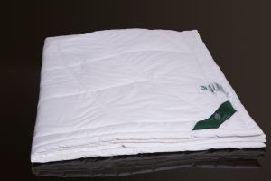 Одеяло Flaum MERINO Kollektion 150х200 легкое
